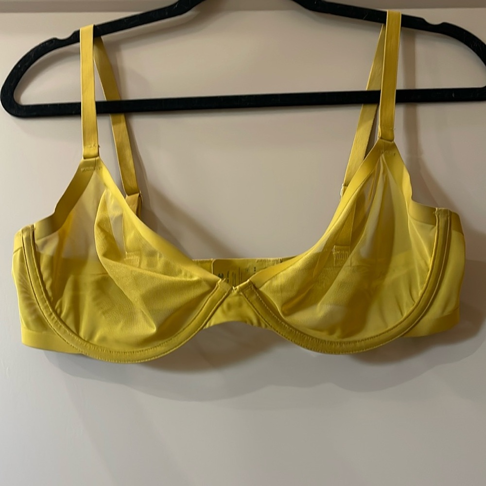 CUUP yellow bra *worn once. No stains!